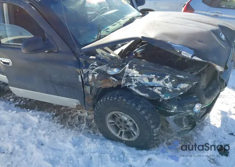 1999 Dodge Durango z USA, uszkodzony, nr VIN 1B4HS28Y1XF504063